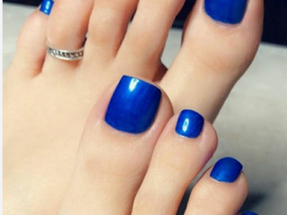 BLUE TOES 3