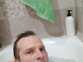 Selfie in the bath
