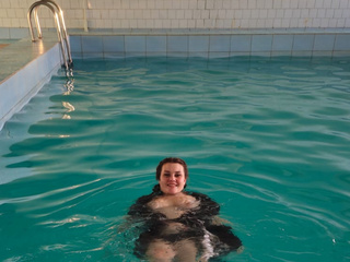 Swimming pool (free)