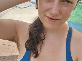 hairy armpit