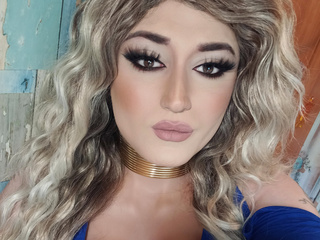 Photo with breasts