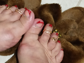feet