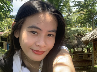 SIMPLE PICTURES