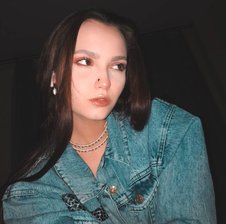 Camilla-Dark