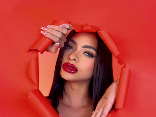 🔴 Scarlet Seduction 🔴