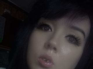 Selfie blue big Barbie 3