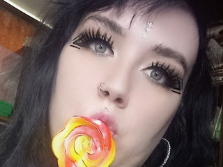 Eyes 2