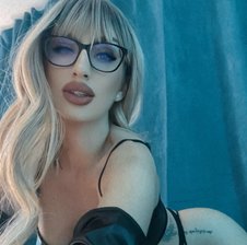 Mistresszora01