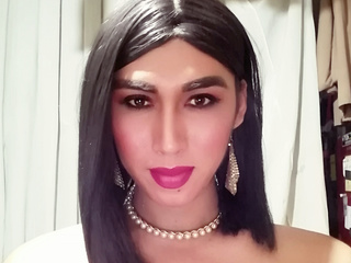 Your Queenmistress shai 👑