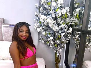 PINK AND NOT ONLY MY PUSSY 😏