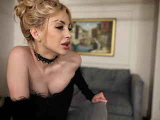 Courtesan