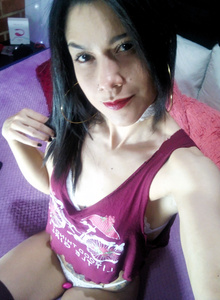 Hannahot69 Serious girl? Yes, will you be obedient obedient t photo 10611758