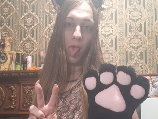 Evelinka's Big Tongue