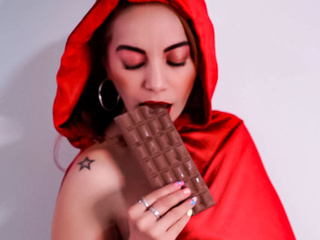 Eat me like chocolatte