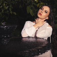 AliceHarper1