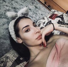Naughty-Girl-