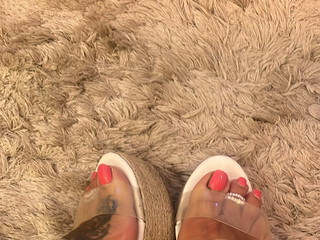 Heels n feet