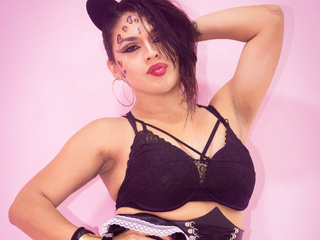 A hot kitten