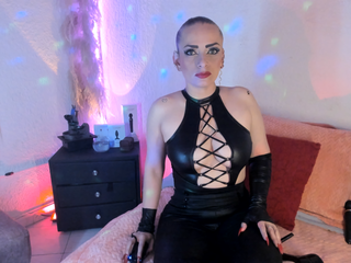 milf in leather