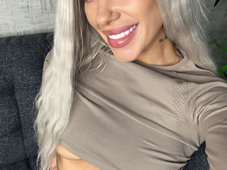 Your hands on my body ! Thats my addiction ! 😍🥰
