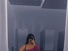 Wild-lilhy Webcam Model Profile