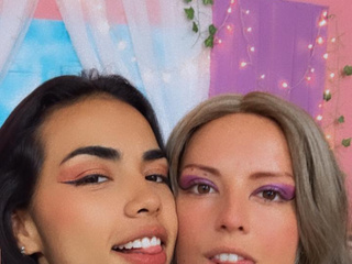 💋