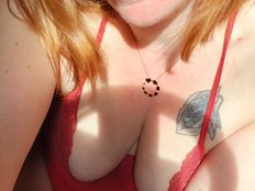 الصورة الرمزية لـPetitoiseaucoquine