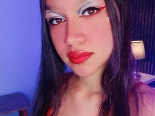 3♥