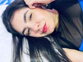 im so hot today, i wanna be yours