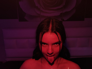 Sexy in my room🔥