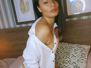 sexy latina