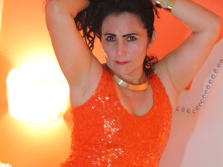 lift my dress