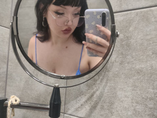 my scarlet lips