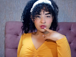 Yellow looks good on me?