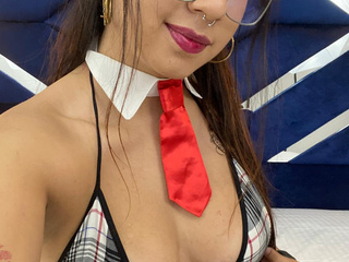 Lia..