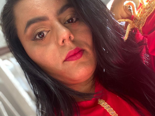 photos with red suit