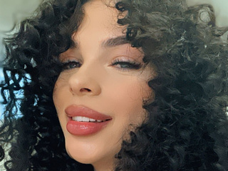 curly hair