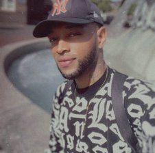 Hugecocklatino