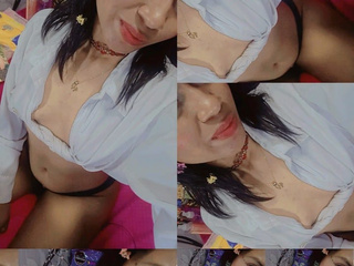Pinky love!