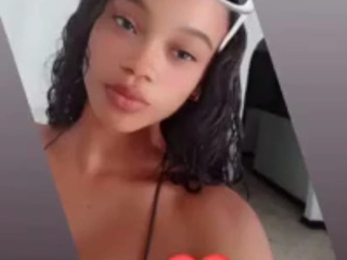 Sexy face !!