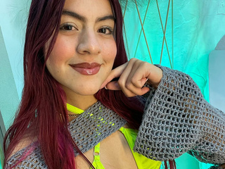 This green is the only color you need to see