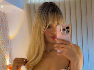 Sexy blondishhhh 💁🏼♀️💖