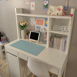 A nice desk