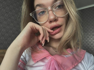 🙆♀️💁♀️schoolgirl