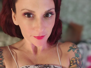 Model MILF