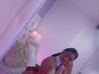 Stream girl