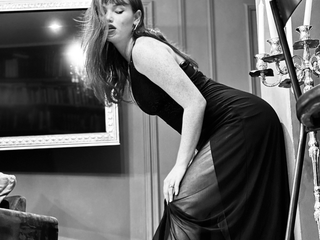 ELEGANCE