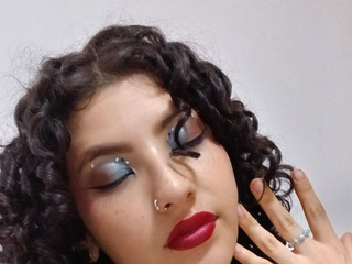 Tempting Temptress