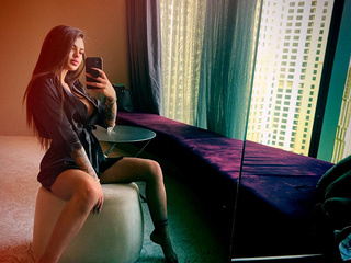 Hotel mirror