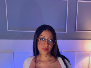 SWWET GIRL